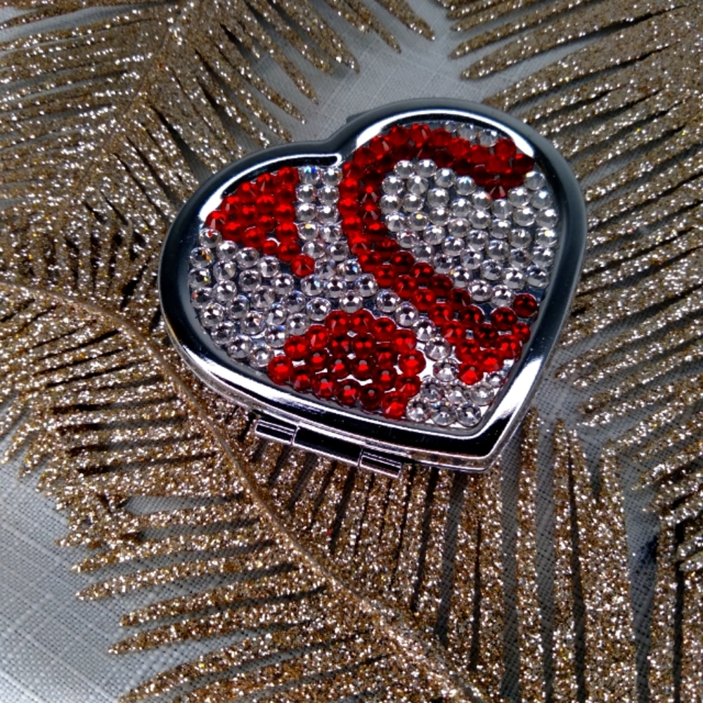 Swarovski heart shaped compact mirror